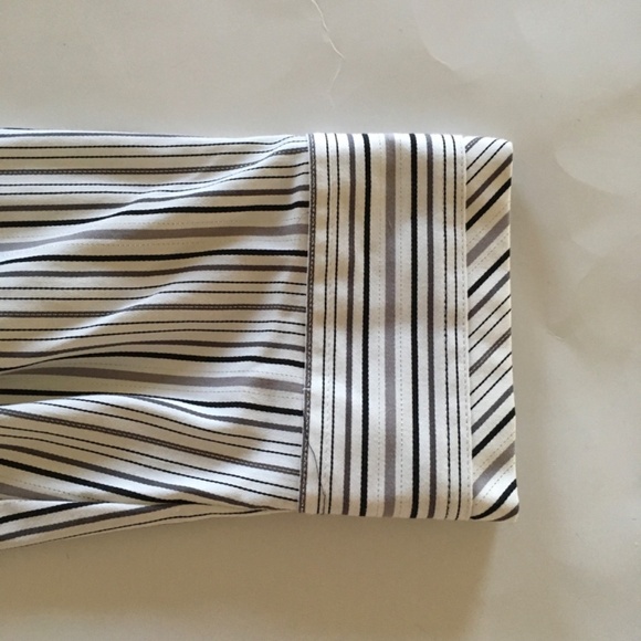 NWT Lane Bryant Gray White Metallic Striped Button Down Shirt Blouse Sz 22/24W - Picture 8 of 14